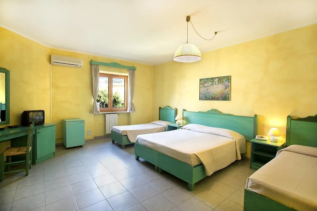 Hotel Smeraldo كالا غونوني إيطاليا