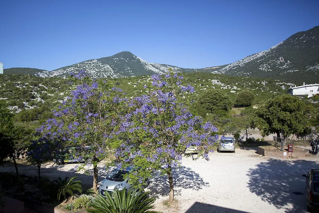 Hotel Smeraldo كالا غونوني 3*,  إيطاليا