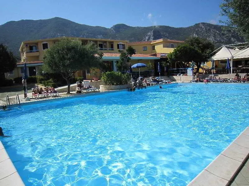 Hotel Smeraldo Cala Gonone 3*,  Italia