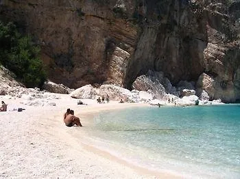 Hotel Smeraldo Cala Gonone 3*,  Italia